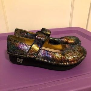 Alegria PAL 330 Metallic Rainbow Buckle Clogs Flats Shoes Multicolor